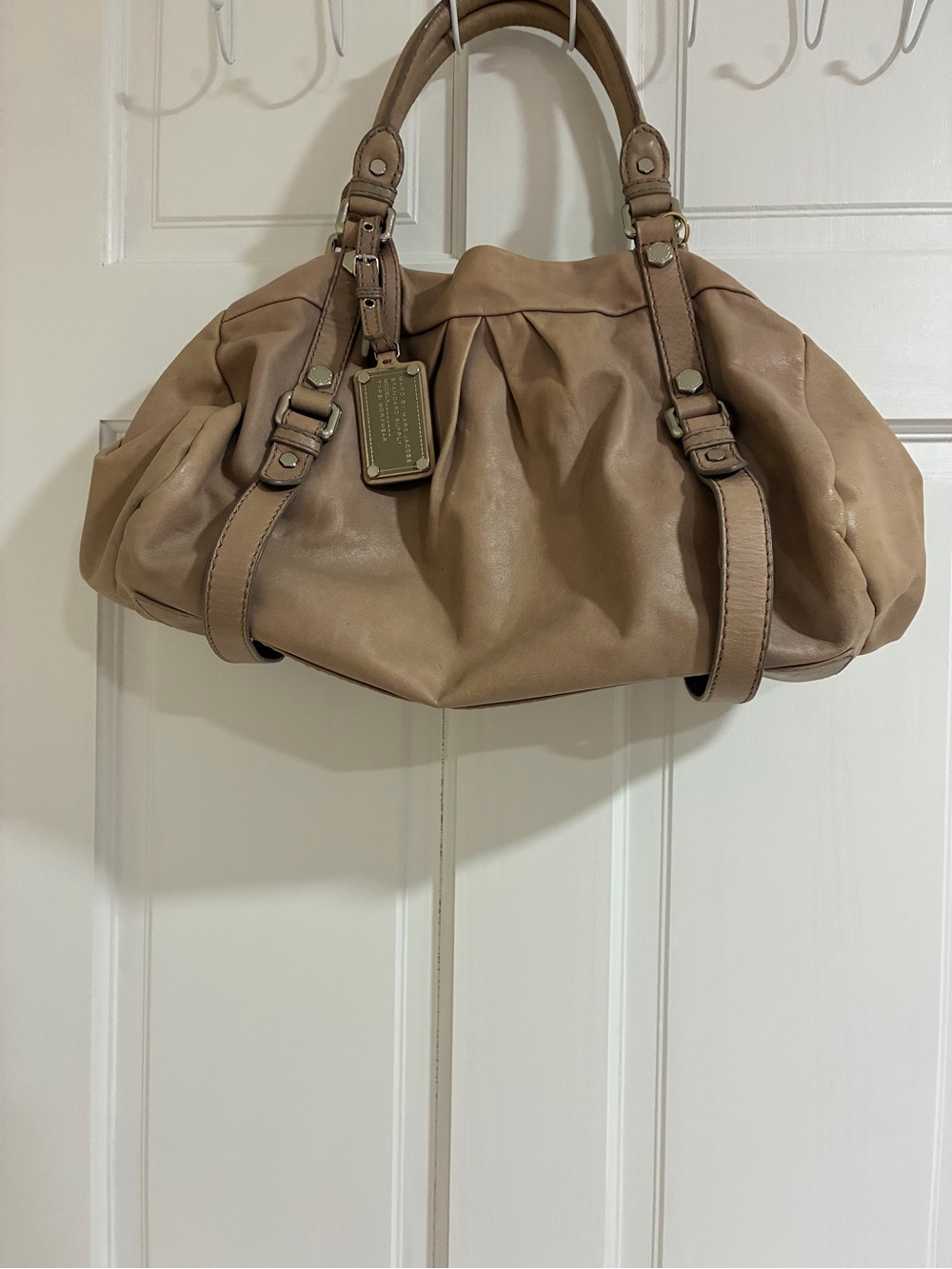 Marc by Marc Jacobs Standard Supply Workwear Leather Hobo Bag Taupe Green Lining